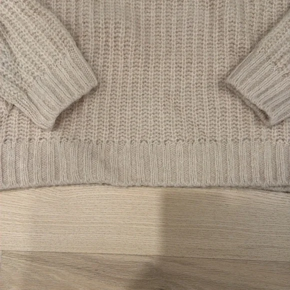 Cream alpaca sweater from Sezane - Picture 4 of 6